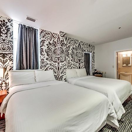 Isabella Hotel & Suites Toronto Exterior photo