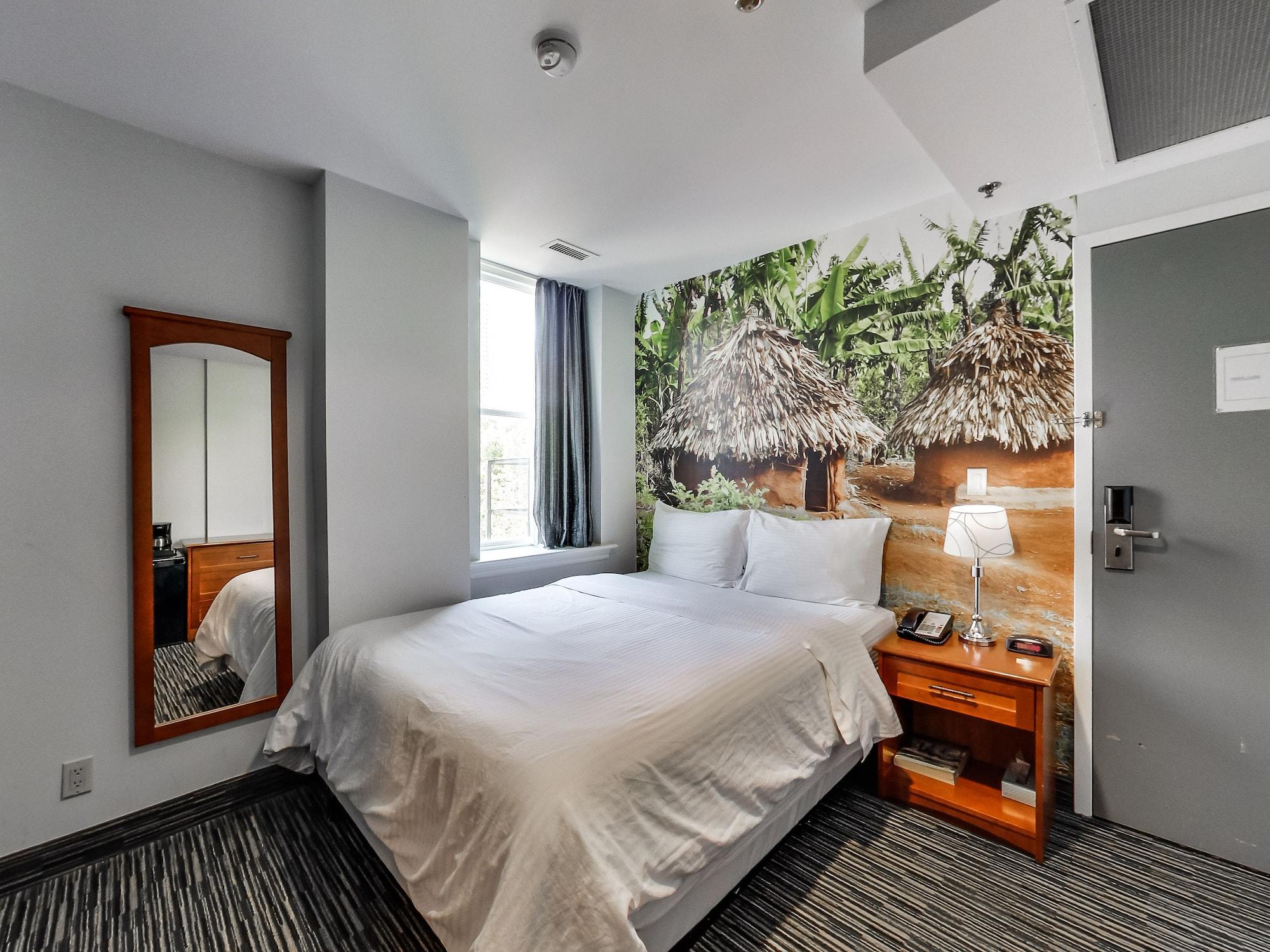 Isabella Hotel & Suites Toronto Exterior photo