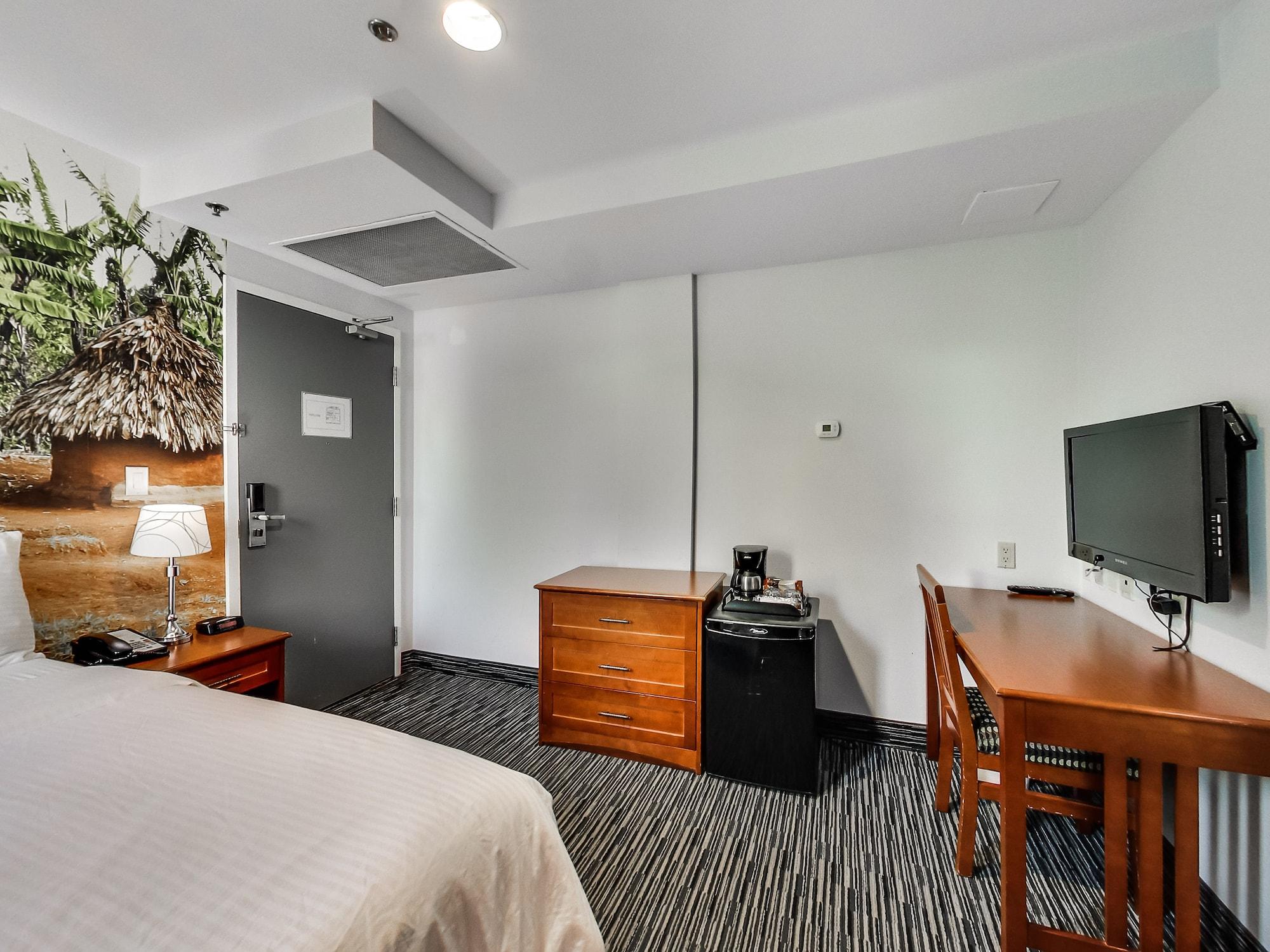 Isabella Hotel & Suites Toronto Exterior photo