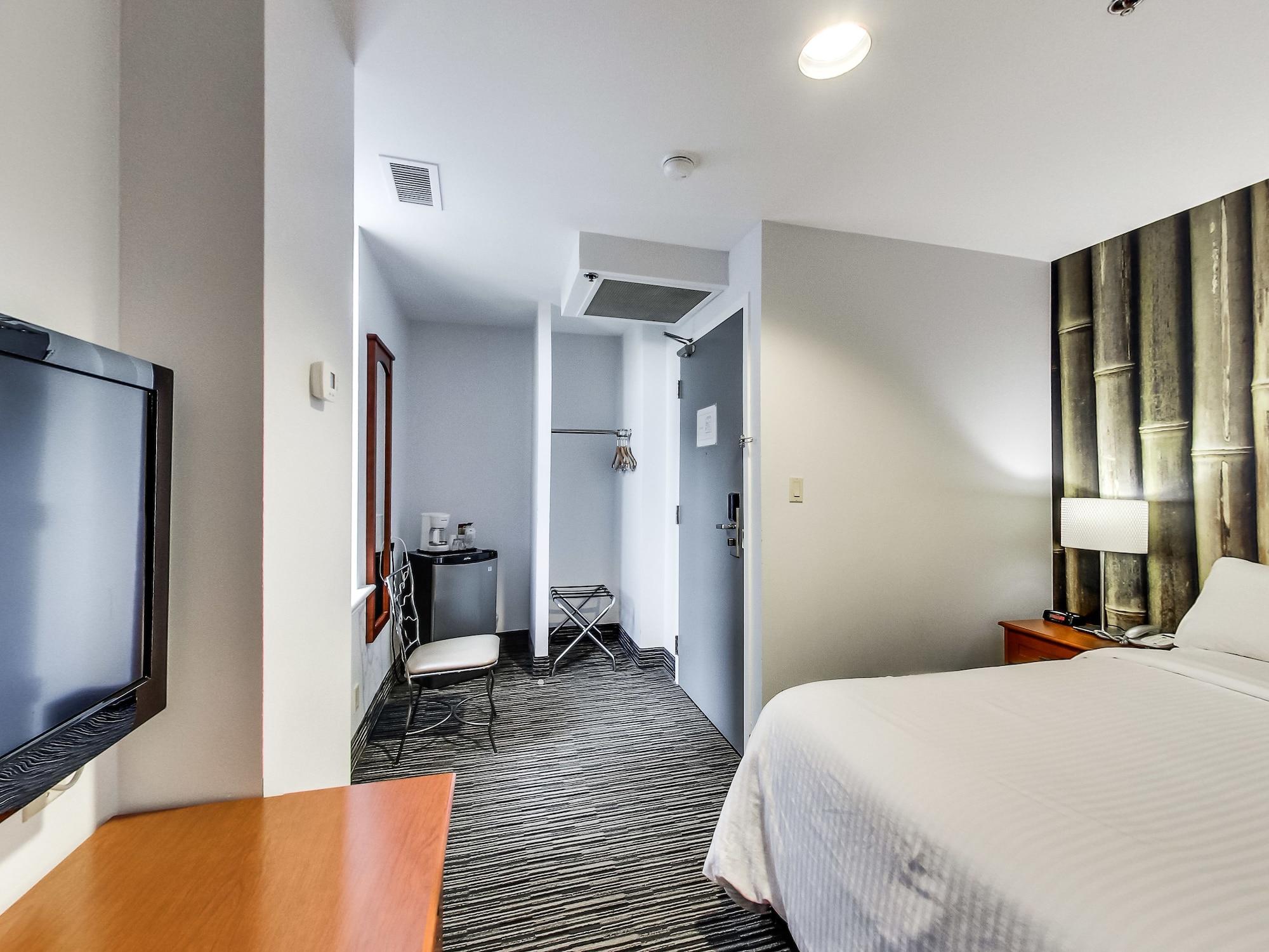 Isabella Hotel & Suites Toronto Exterior photo